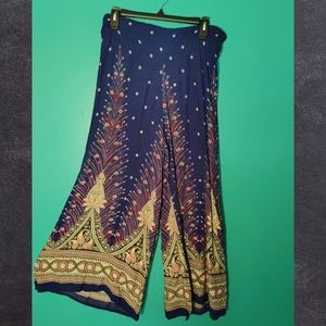 Blue/Red Wide Leg/Cropped Harem Pants